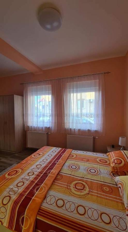 Ales Apartman Σόμπορ Εξωτερικό φωτογραφία